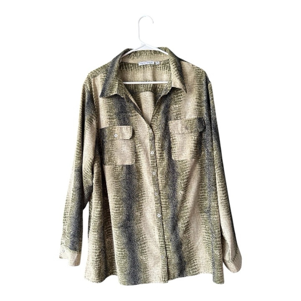 Notations Woman 3X Button Down Shirt Snake Print Long Sleeve Blouse Plus Size